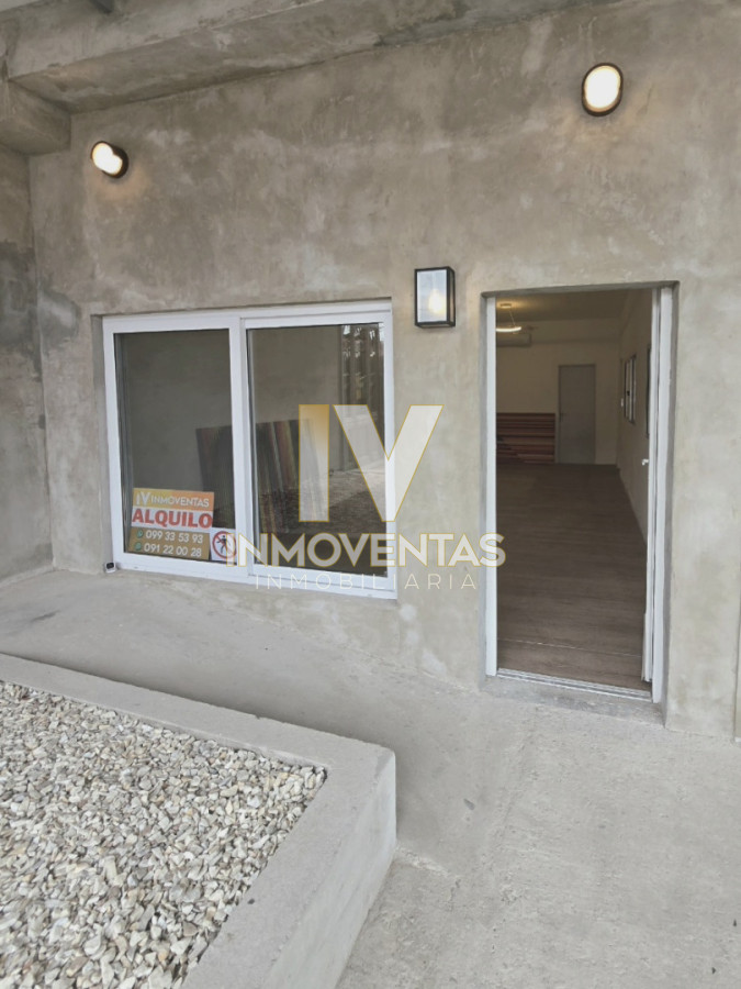 Local Comercial en La Barra  - IEV4822L