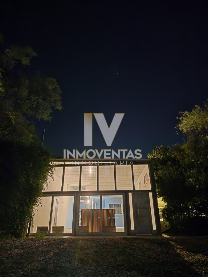 Local Comercial ID.4823 - Local Amplio en La Barra (frente a plaza con pista de skate)