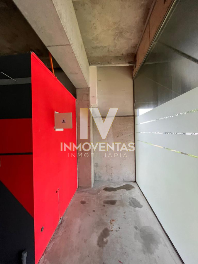 Local Comercial ID.3848 - Local Comercial Disponible en gran ubicacion. Ideal para oficina o negocio