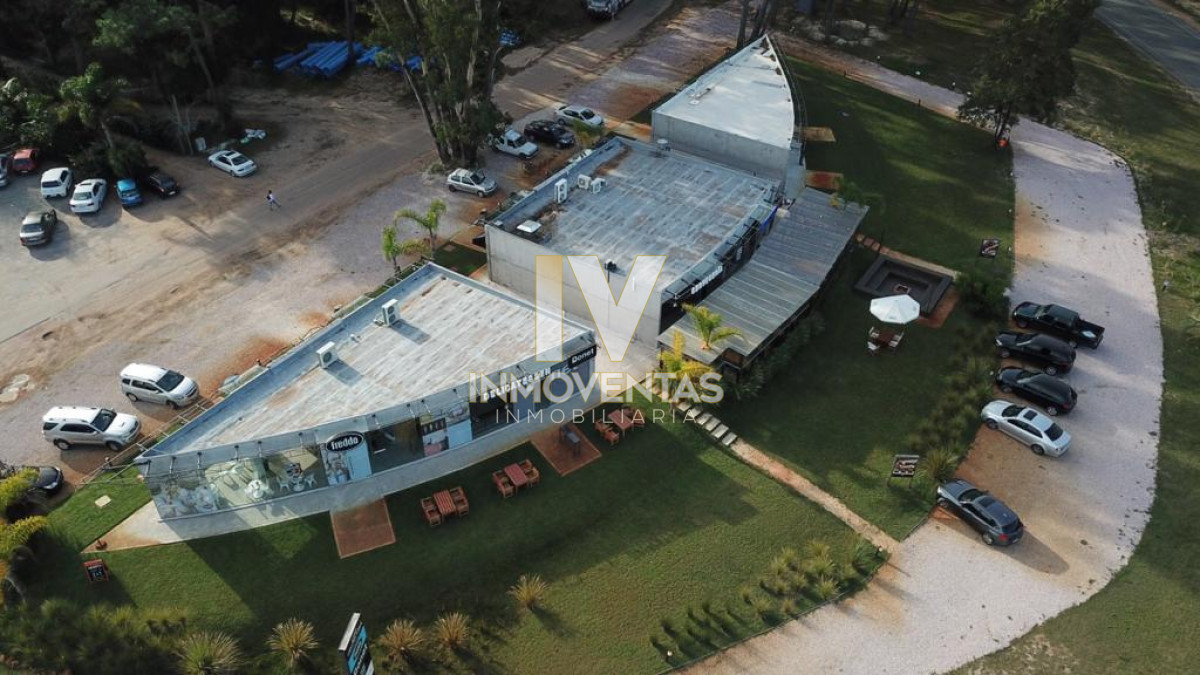 Local Comercial ID.863 - Local en Punta Ballena, Solanas