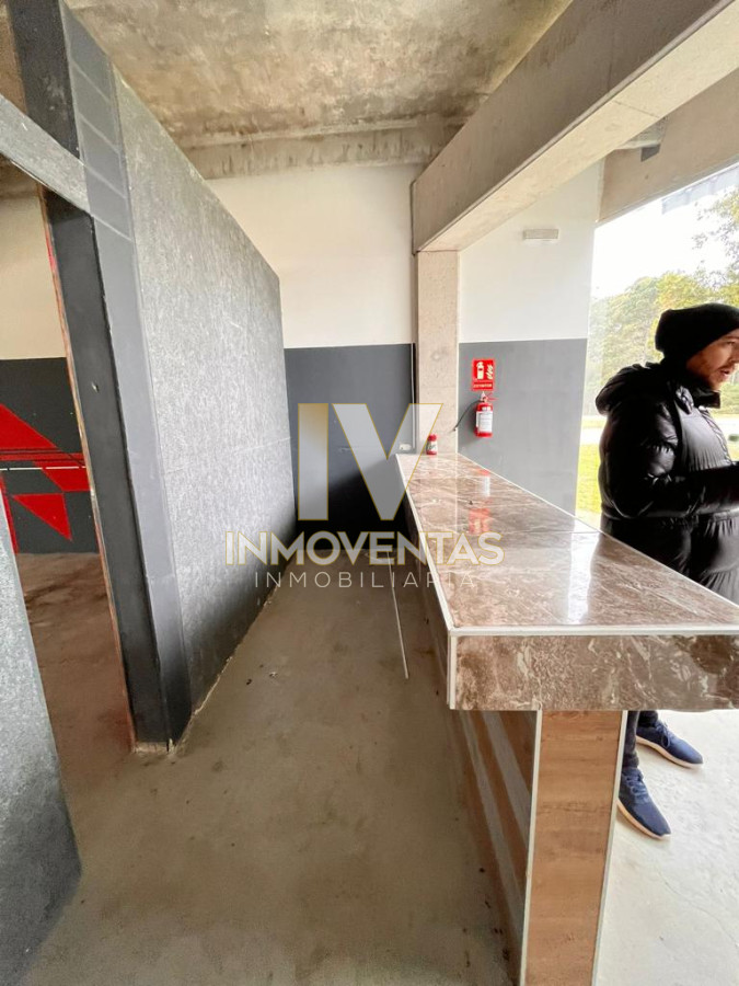 Local Comercial ID.3848 - Local Comercial Disponible en gran ubicacion. Ideal para oficina o negocio