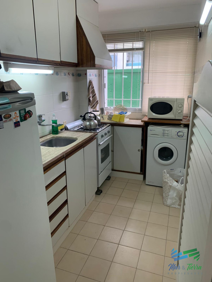 Apartamento ID.4881 - En venta apartamento 2 dormitorios en playa Brava, Punta del Este.
