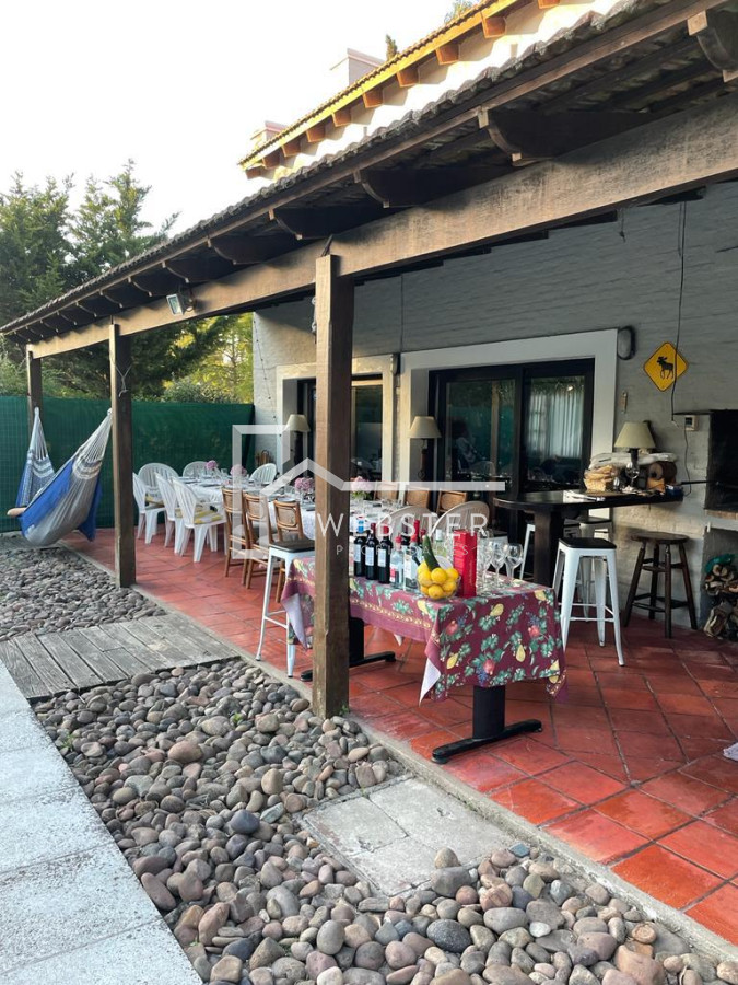 Casa ID.470 - se vende -alquila