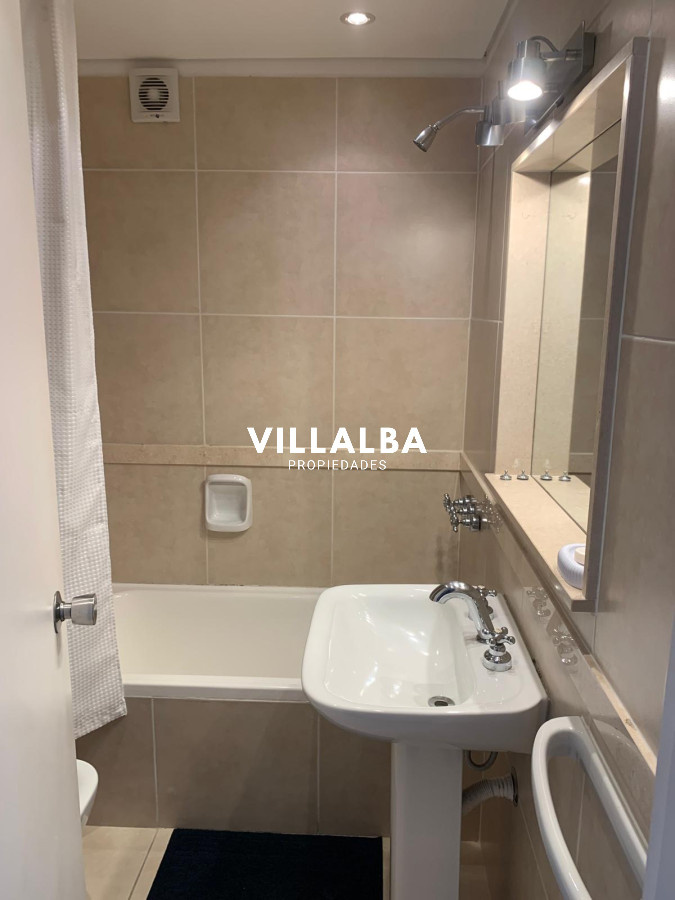 Apartamento ID.3864 - Excelente apto con generosas vistas al mar. 