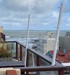 Penthouse duplex en Península con vista al mar con garage Punta del Este