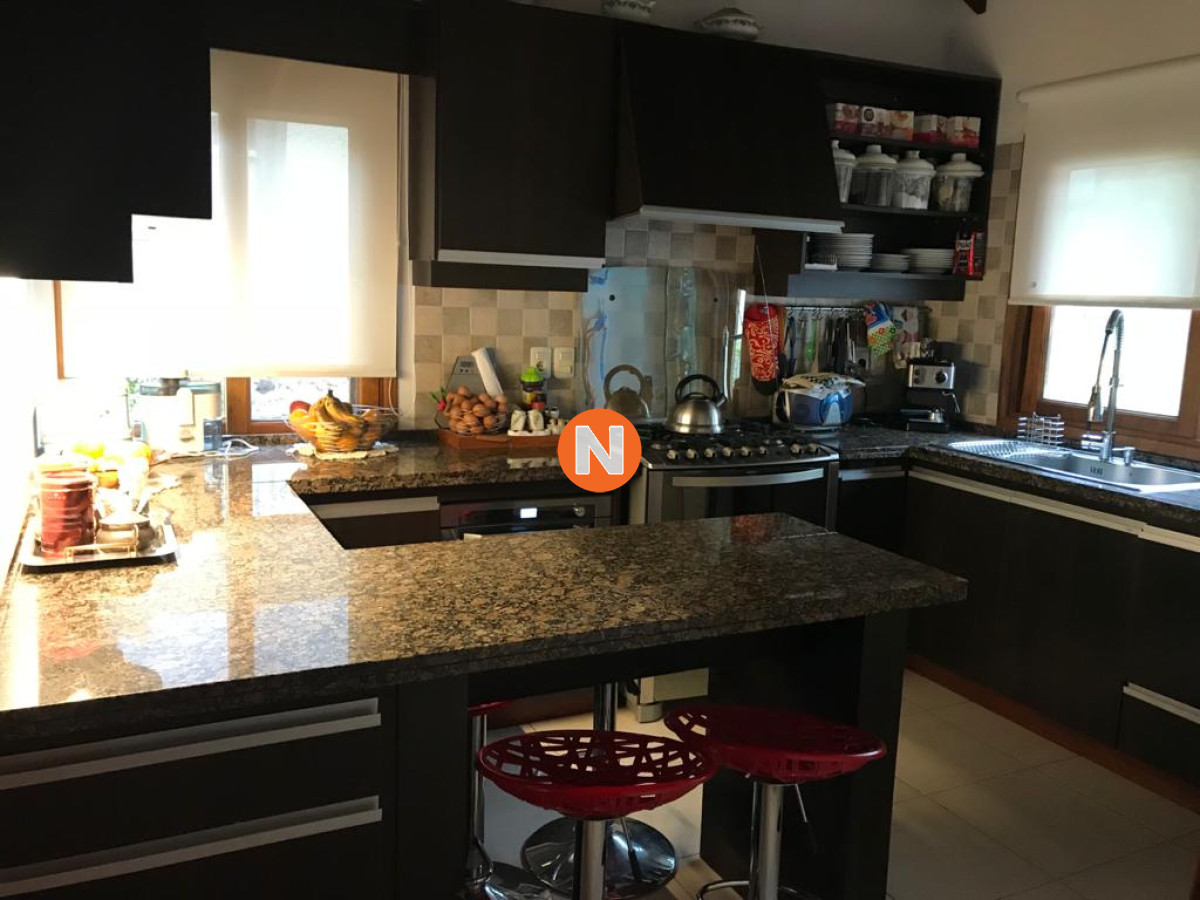 Casa Ref.217820 - .
