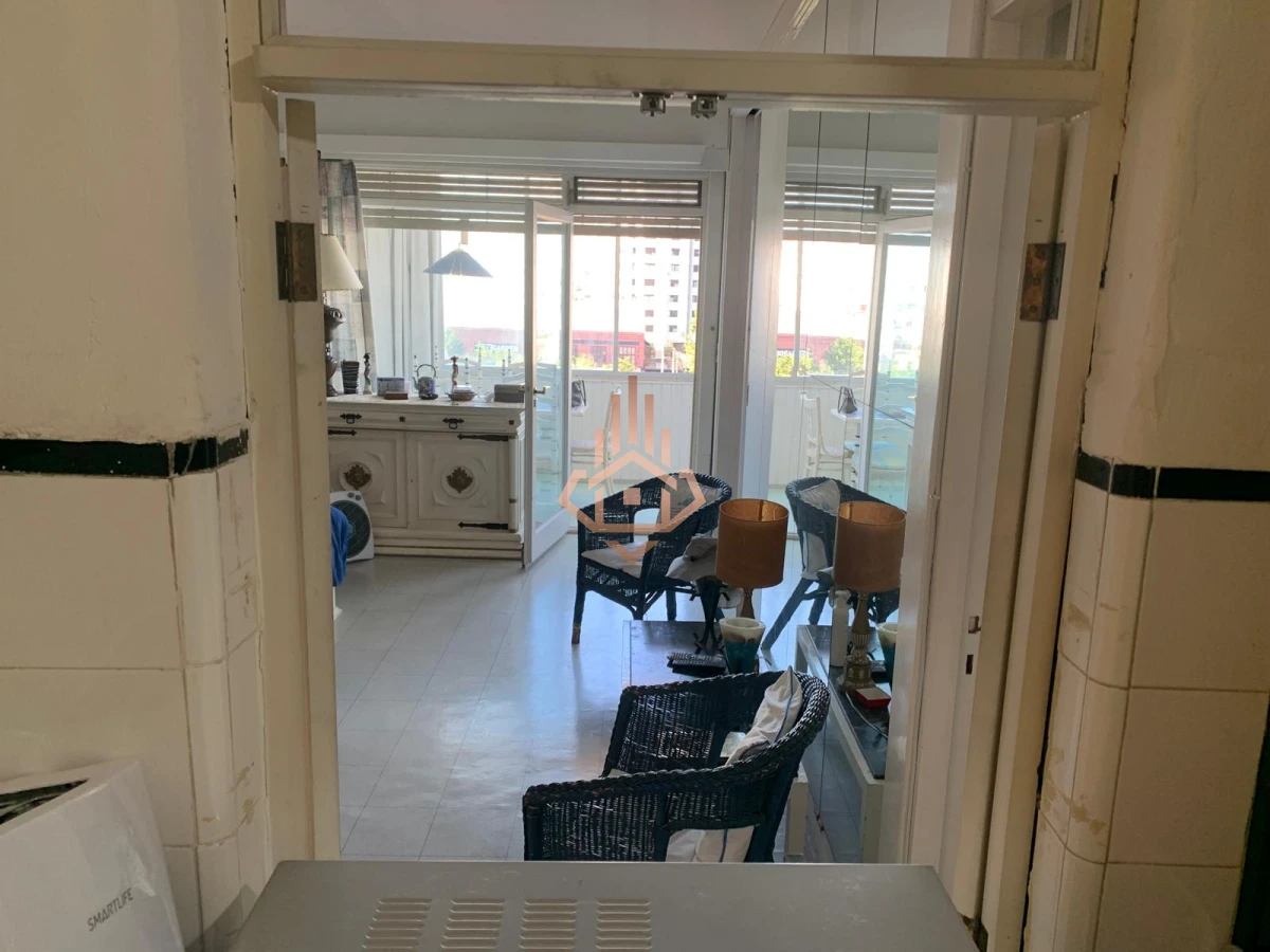 edificio en la mansa apto que mira a la brava