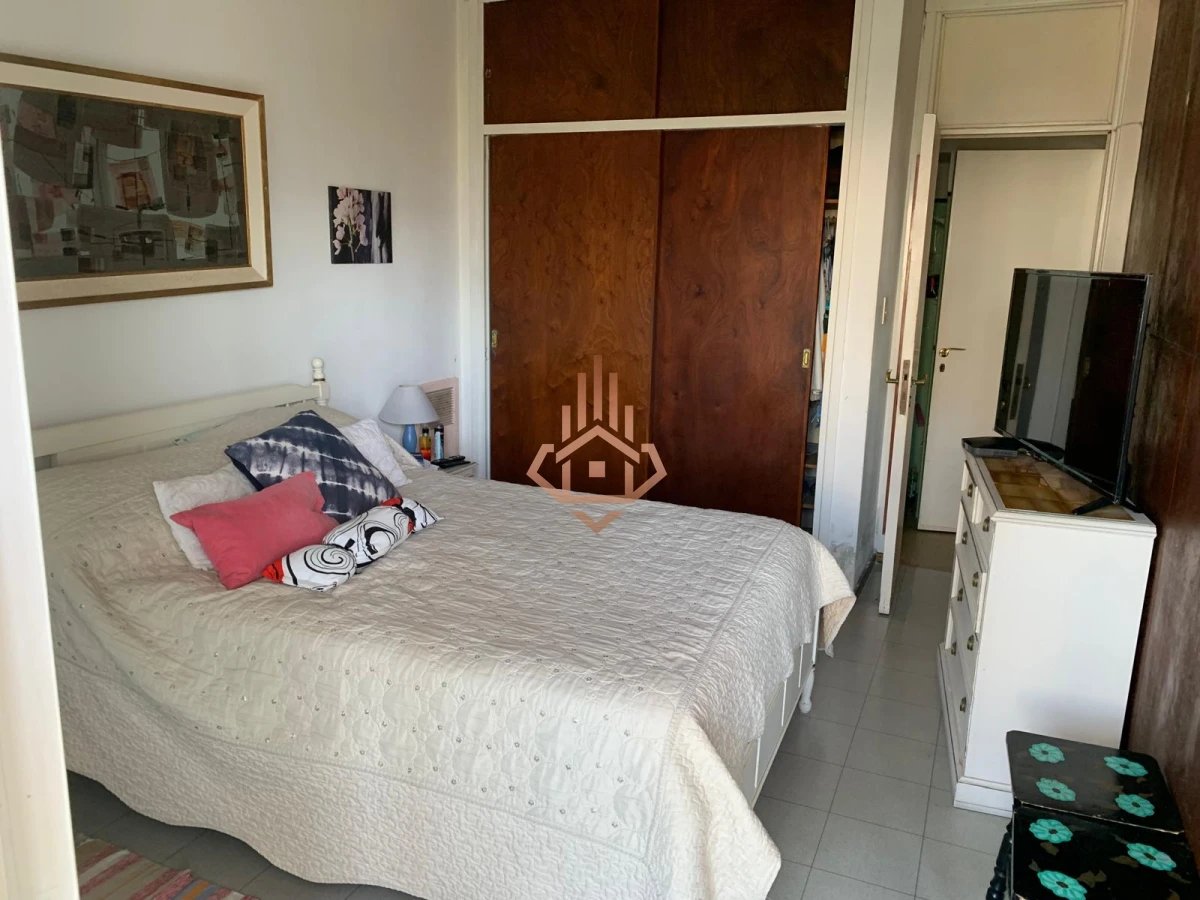 edificio en la mansa apto que mira a la brava