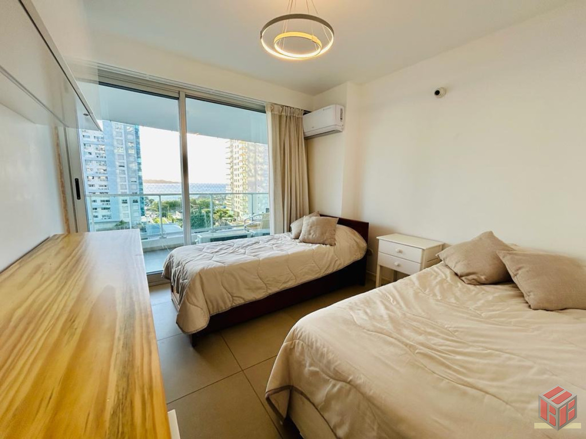 Apartamento ID.9043 - APTO ALTA GAMA FEBRERO