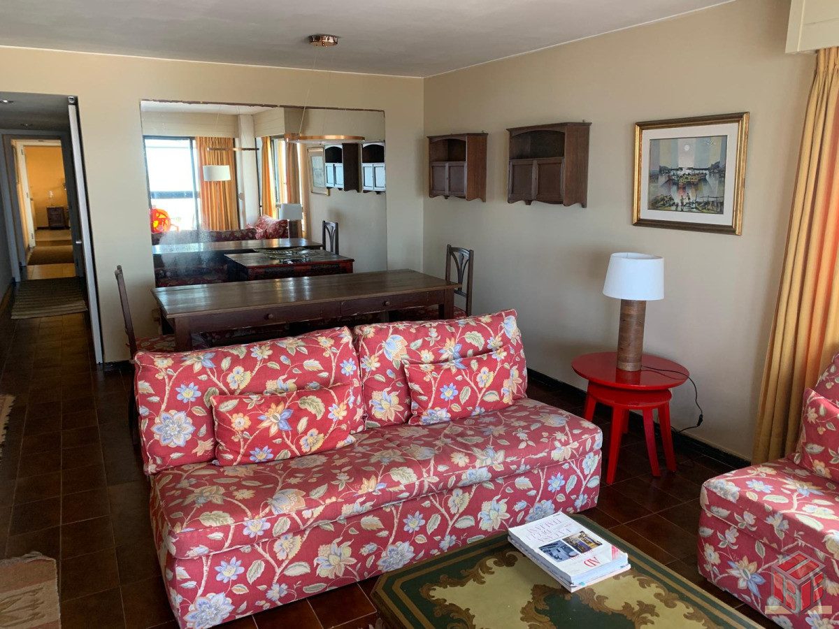 Apartamento ID.9016 - primera linea playa brava  circunvalacion 