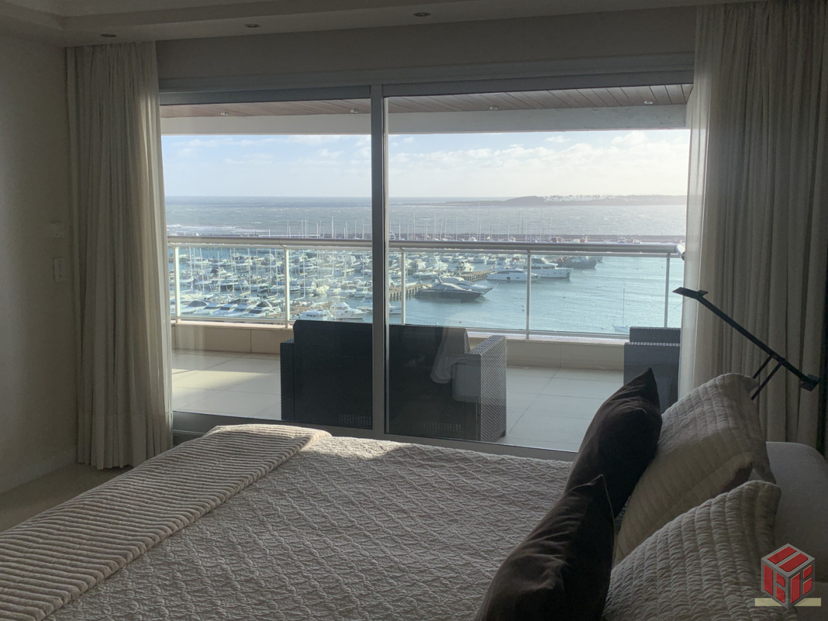 Apartamento ID.9089 - Elegancia y confort en el mar