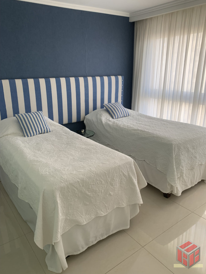 Apartamento ID.9089 - Elegancia y confort en el mar