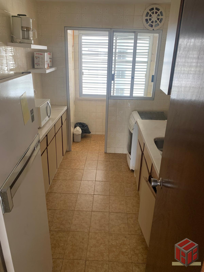 Apartamento ID.8907 - torre de categoria , apto a reciclar