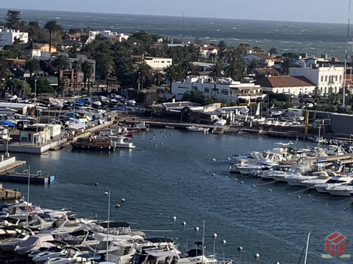 Apartamento ID.9089 - Elegancia y confort en el mar