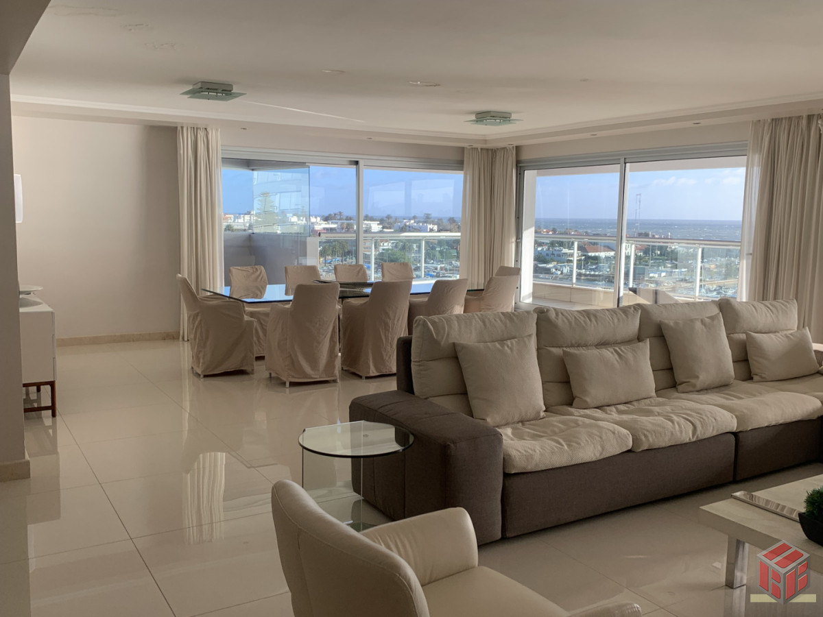 Apartamento ID.9089 - Elegancia y confort en el mar