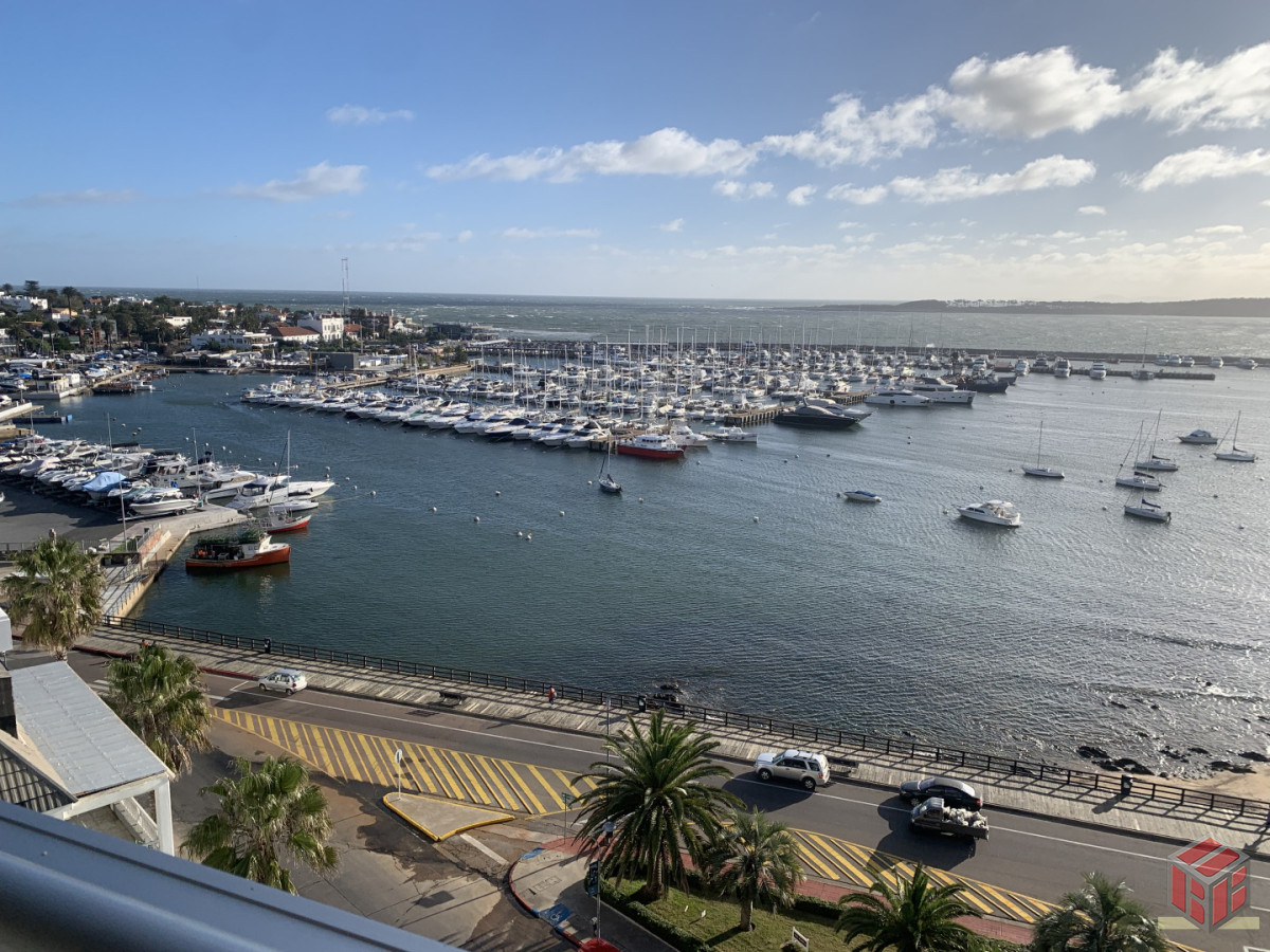 Apartamento ID.9089 - Elegancia y confort en el mar