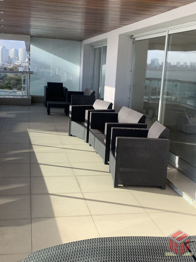 Apartamento ID.9089 - Elegancia y confort en el mar