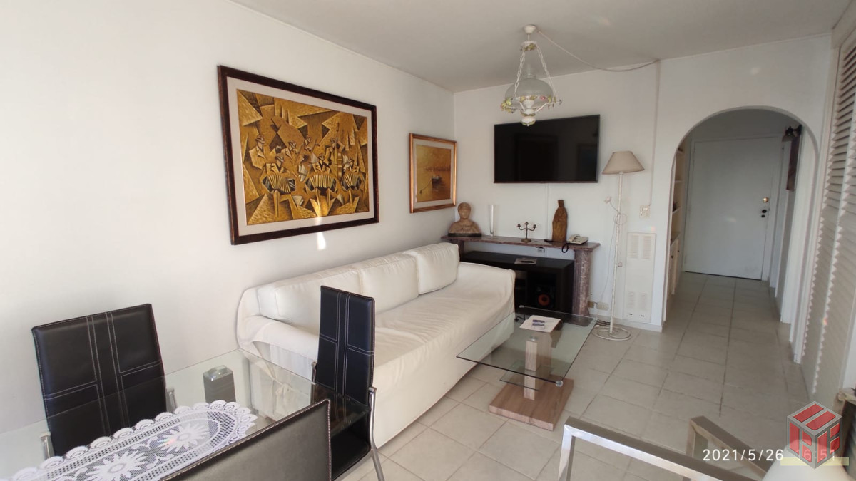 Apartamento ID.8323 - APTO  PUNTA, VISTA AL OESTE MARAVILLOSA 