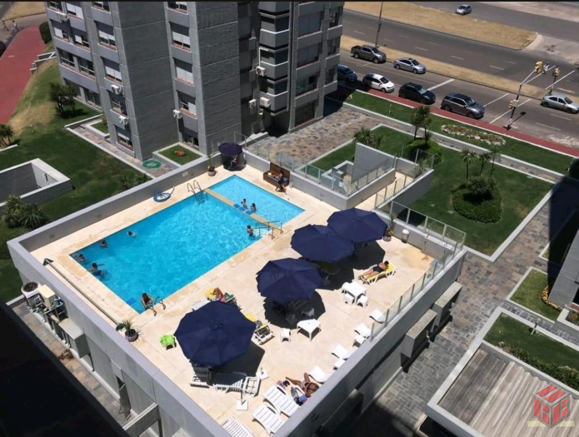 Apartamento ID.8907 - torre de categoria , apto a reciclar