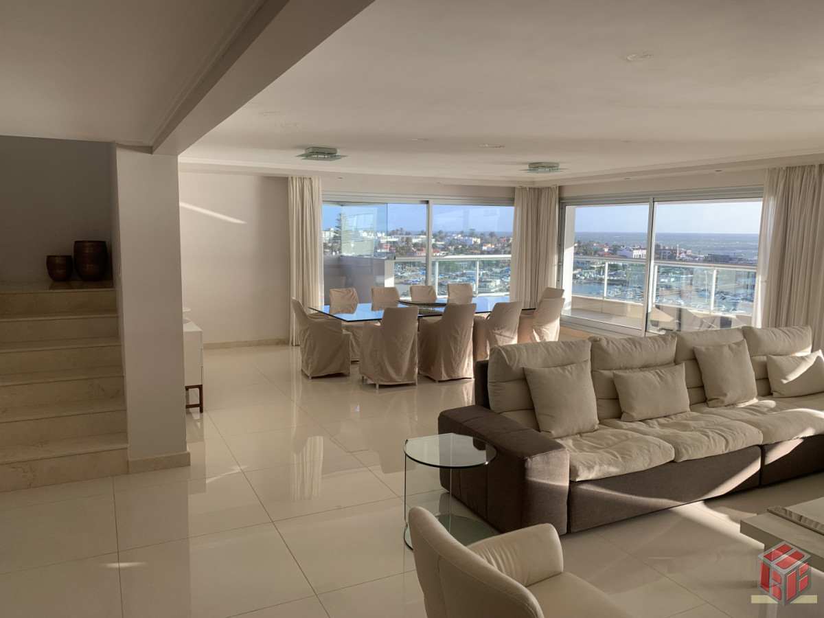 Apartamento ID.9089 - Elegancia y confort en el mar