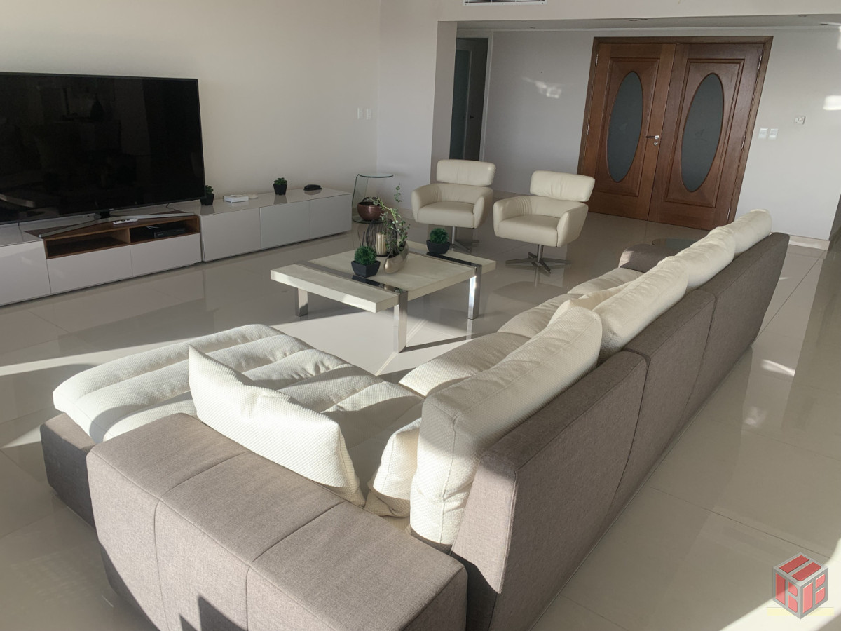 Apartamento ID.9089 - Elegancia y confort en el mar