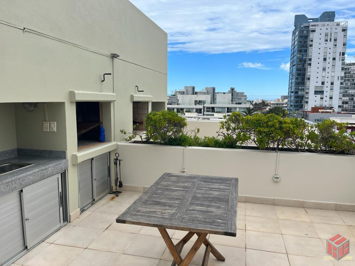 Apartamento ID.8765 - pent house duplex con parrilla propia