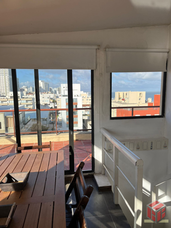 Apartamento ID.8735 - pent house duplex  en playa el emir peninsula