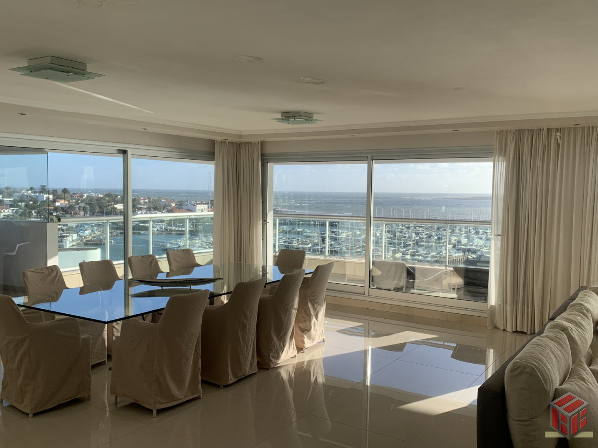 Apartamento ID.9089 - Elegancia y confort en el mar