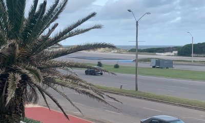 apartamento sobre playa brava