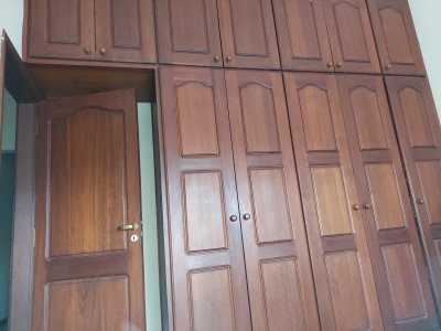 se alquila anual para familia o comercial - bdb8808c