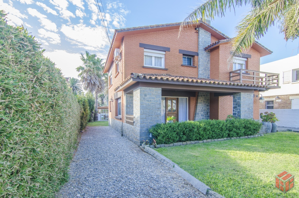 Casa ID.7466 - .