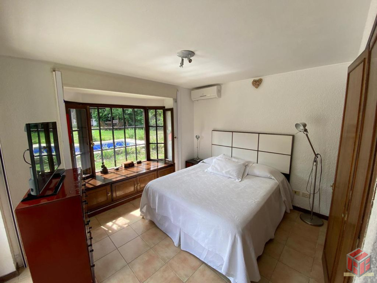 Casa ID.9003 -  excelente casa en Venta y o Alquiler  Anual 