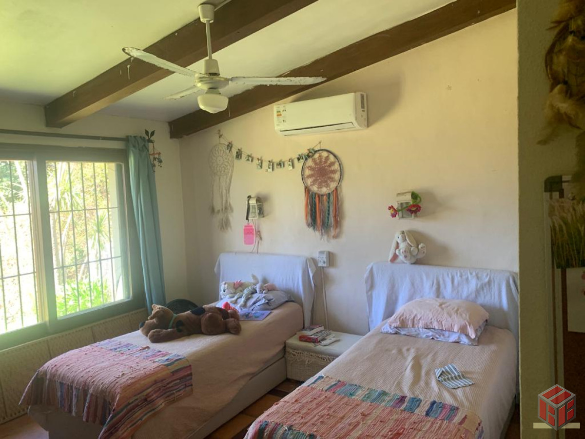 Casa ID.8710 - espectacular 