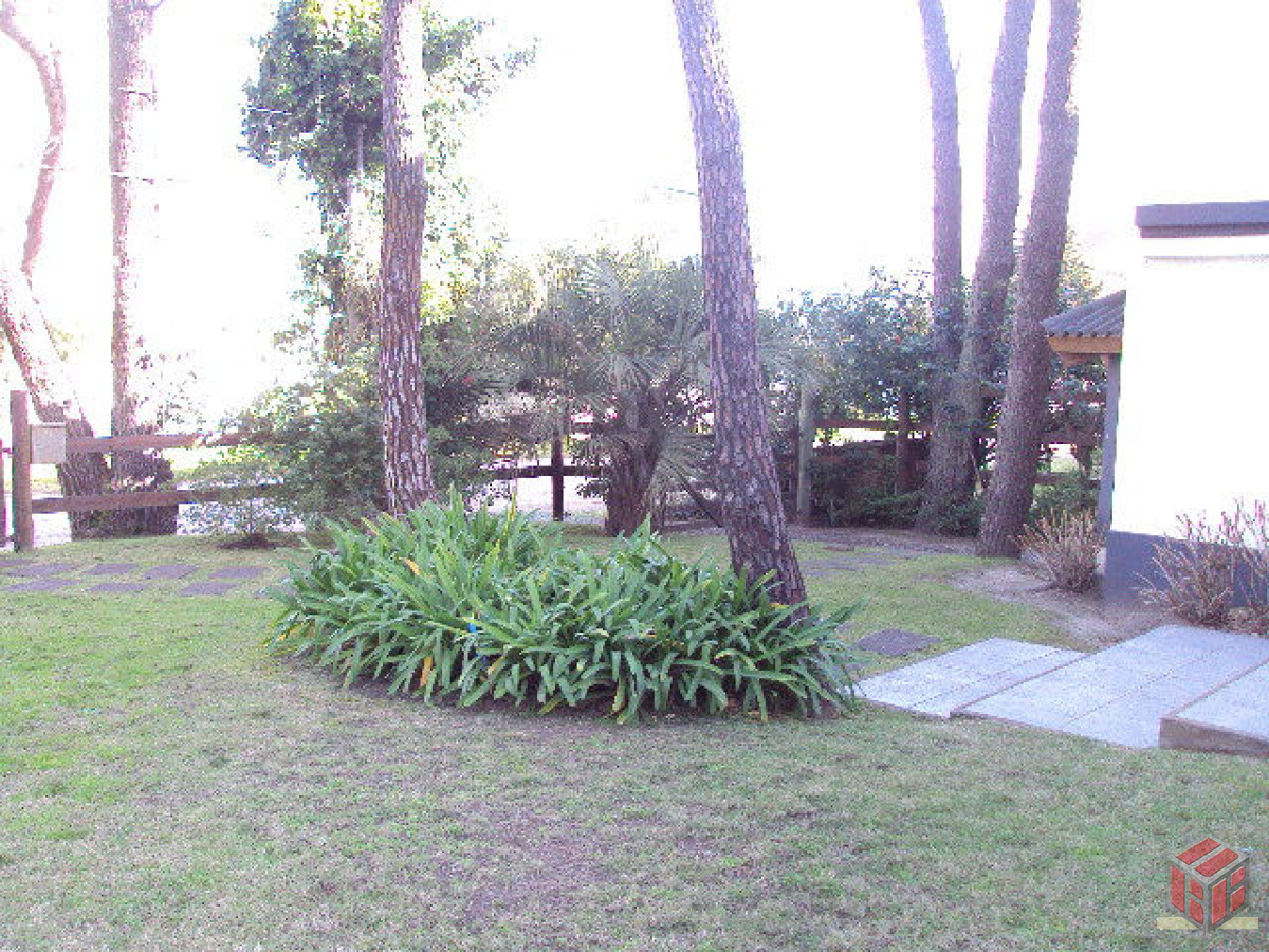 Casa ID.7267 - .casa estilo campo para el lado playa brava