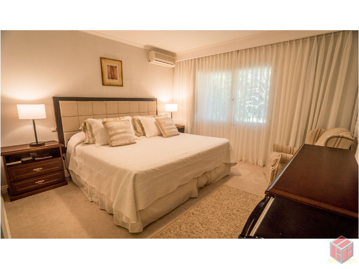 Casa ID.7460 - .