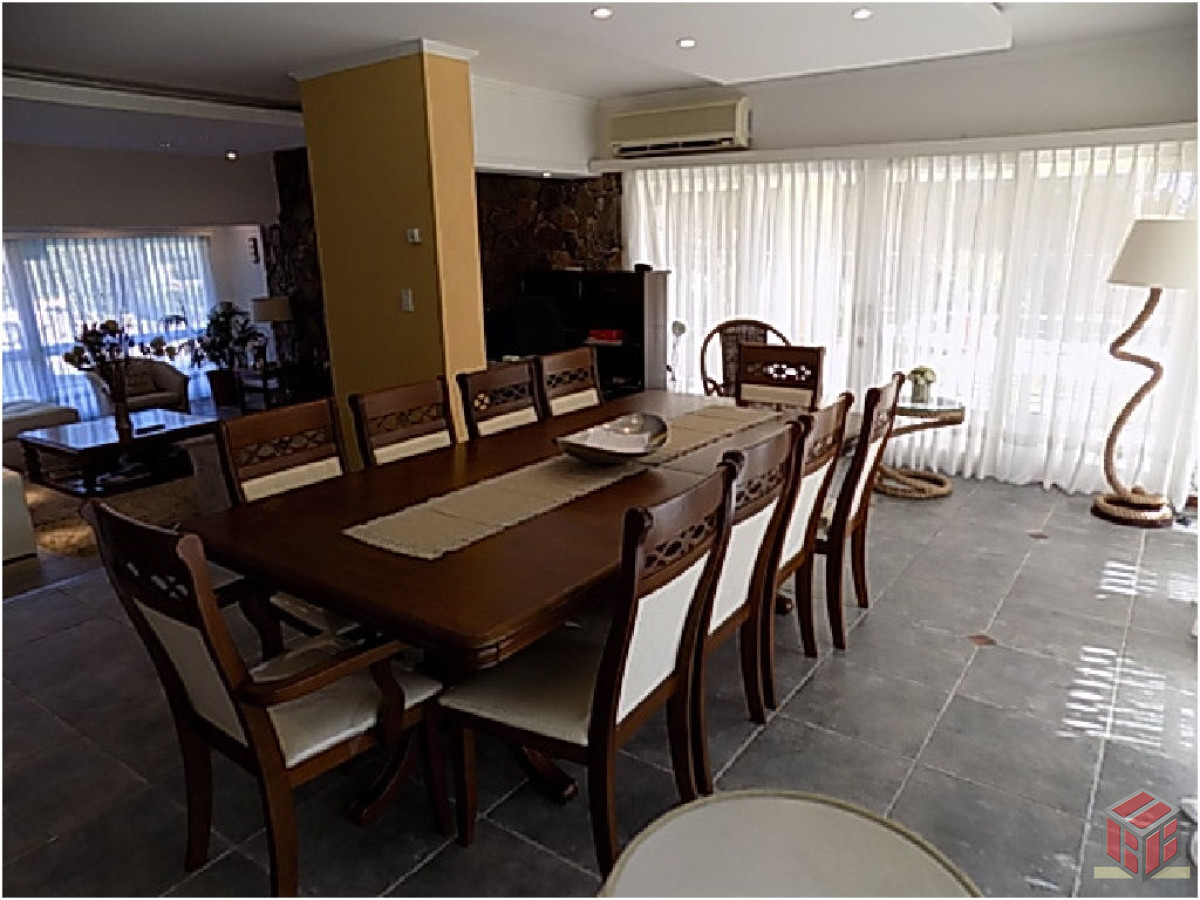 Casa ID.7460 - .