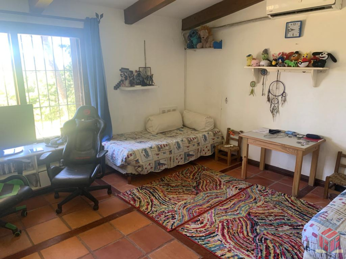 Casa ID.8710 - espectacular 