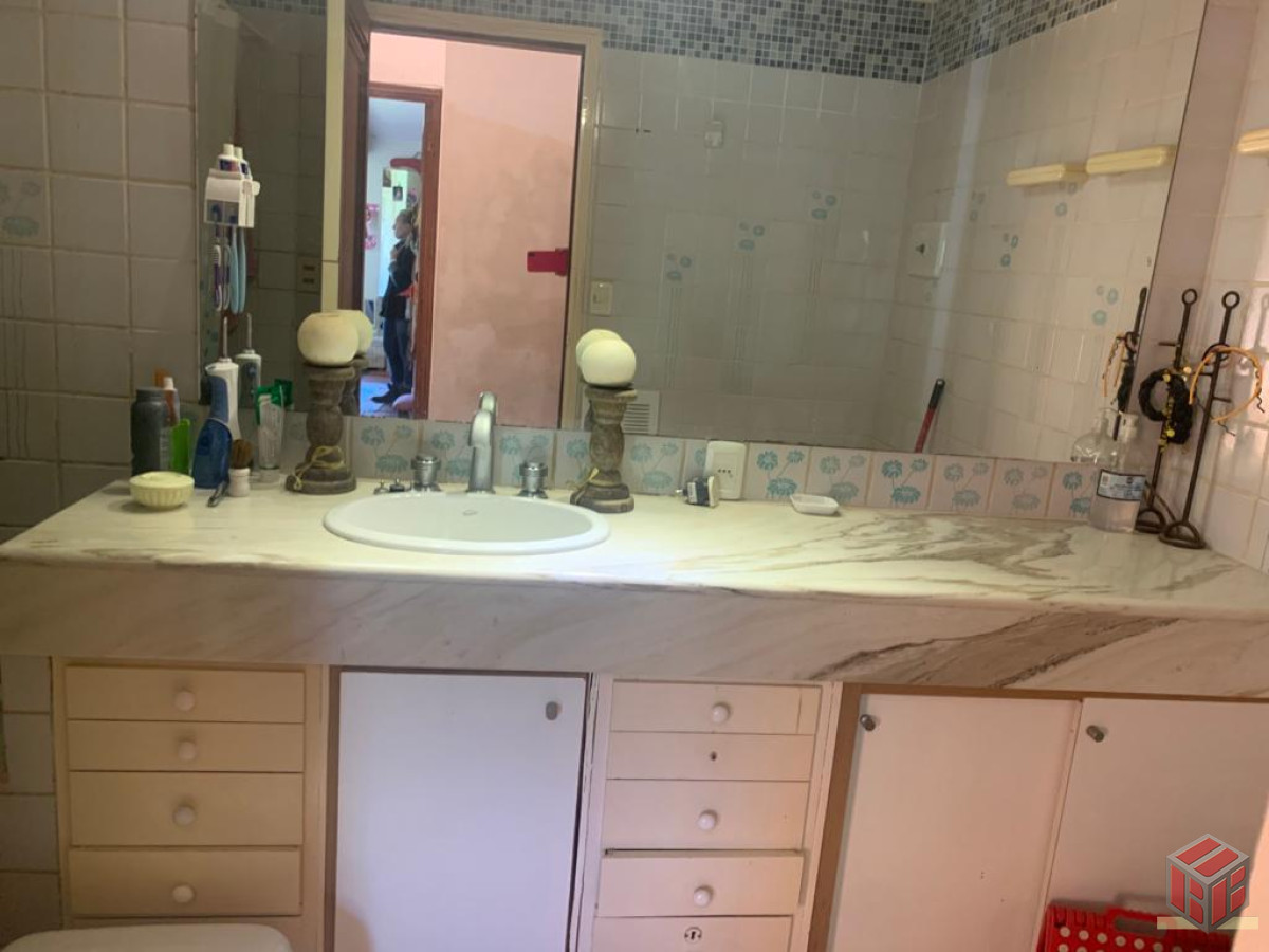 Casa ID.8710 - espectacular 