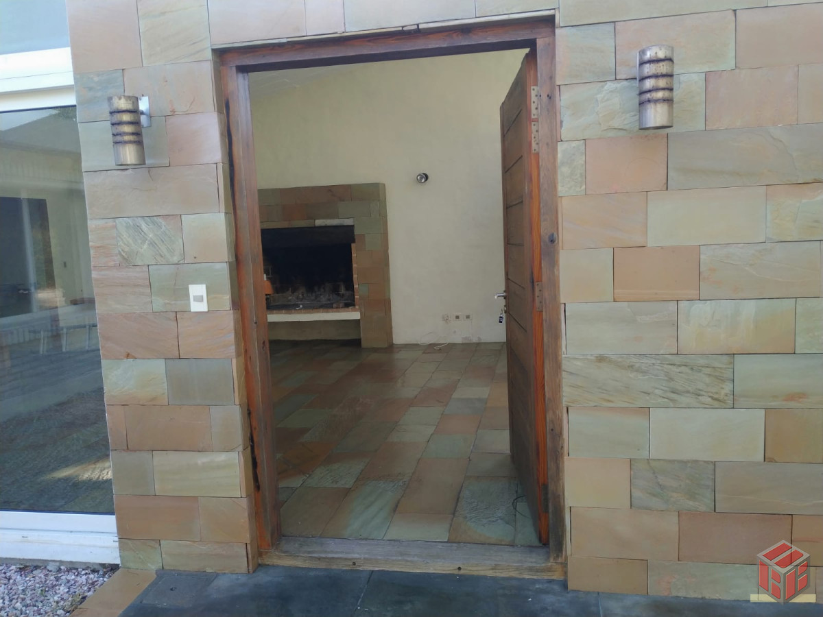 Casa ID.8190 - .