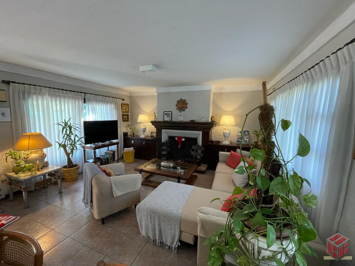 Casa ID.8510 - se vende -alquila