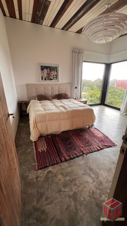 Casa ID.9065 - CASA EN PUNTA PIEDRAS