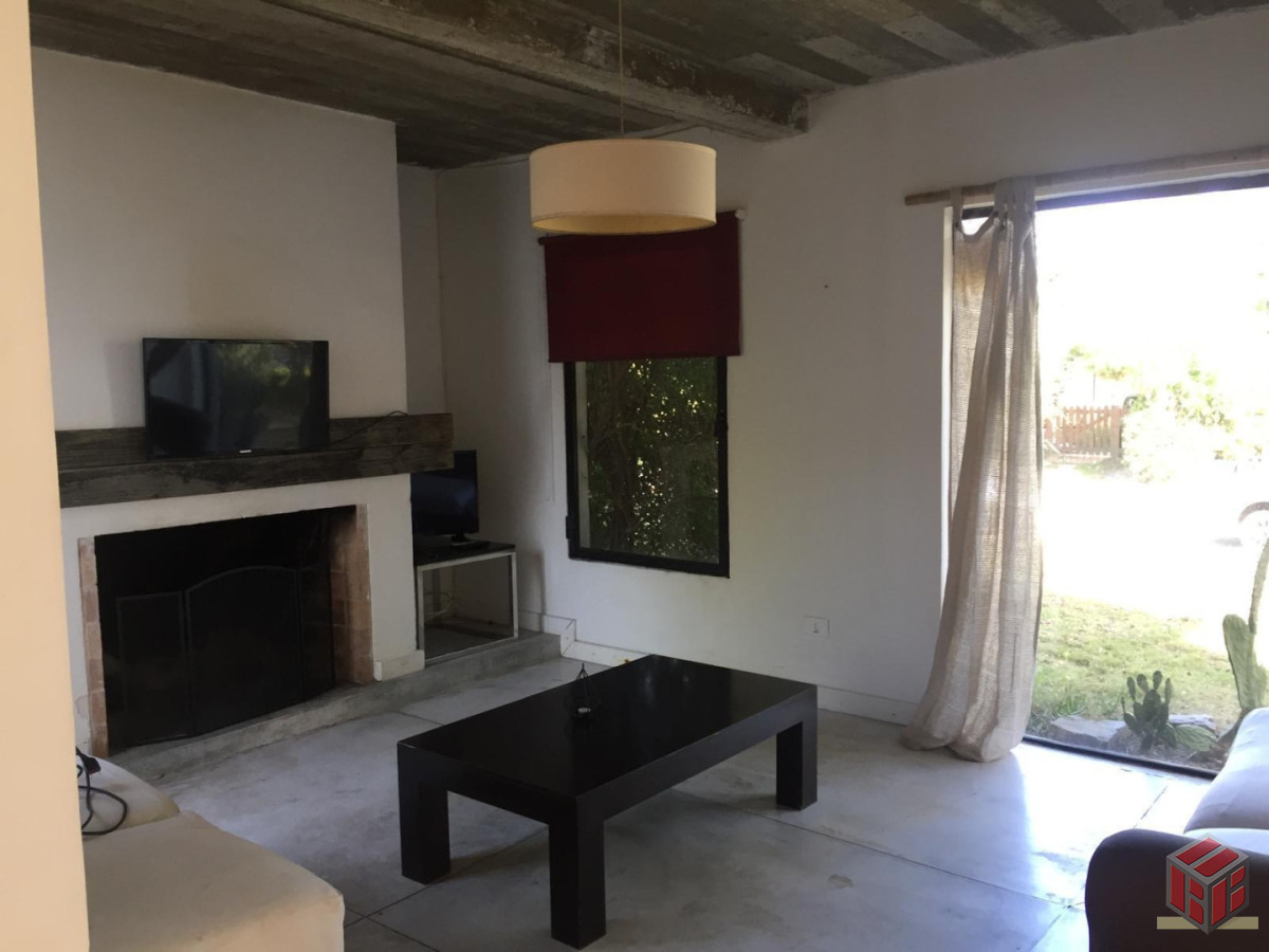 Casa ID.9105 - Muy cerca de ruta 10