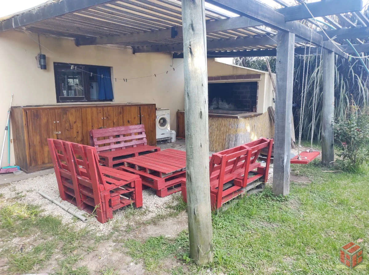 Casa ID.8463 - Bonita casa en balneario La Bota !!! 