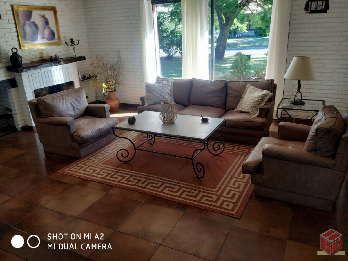 Casa ID.8498 - divina casa para vivir Pinares cerca del mar