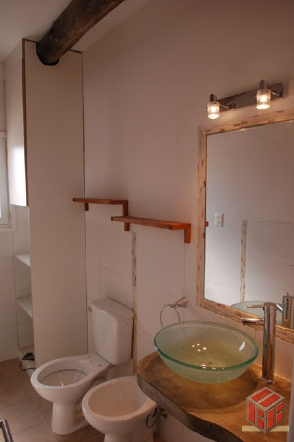 Casa ID.7266 - .Casa  con excelentes vistas , decks y mirador 