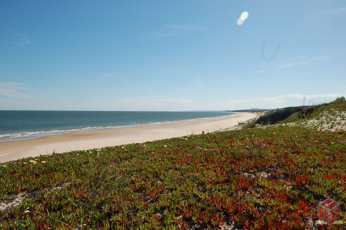 Casa ID.7266 - .Casa  con excelentes vistas , decks y mirador 