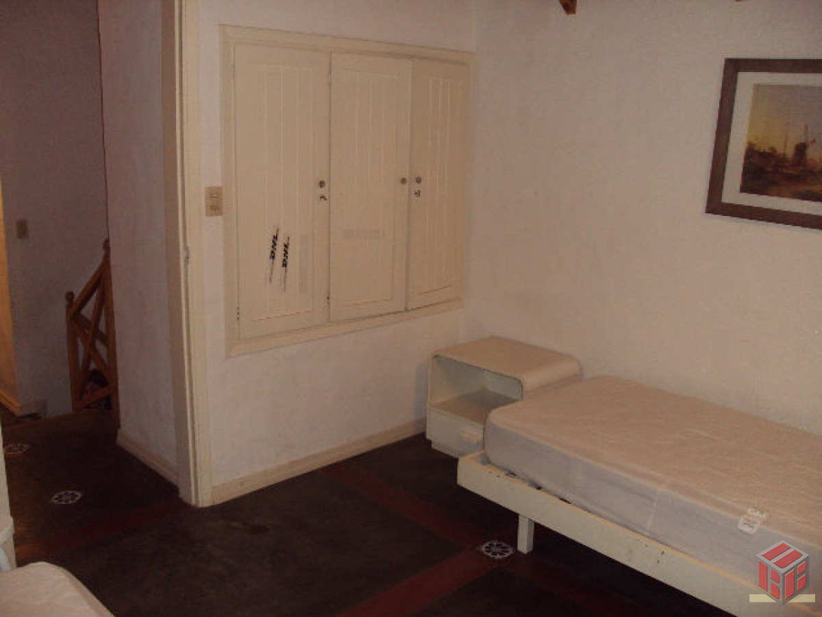 Casa ID.7267 - .casa estilo campo para el lado playa brava