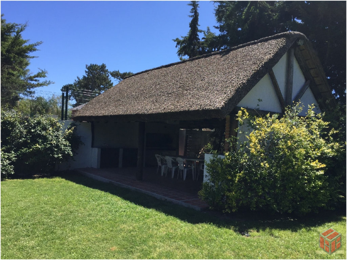 Casa ID.7456 - Lindisimo quincho en rincon del indio