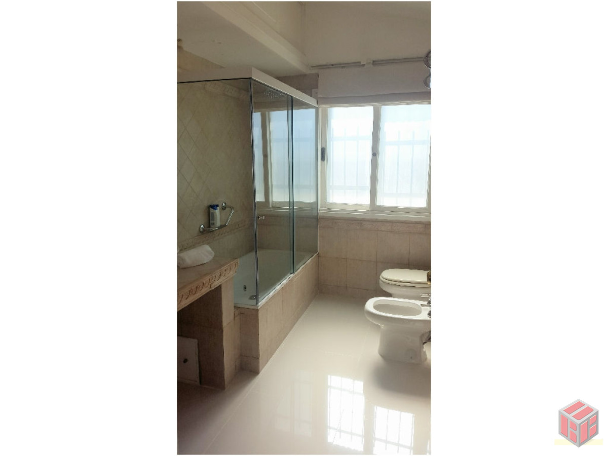 Casa ID.7459 - .CASA PARADAS MANSA