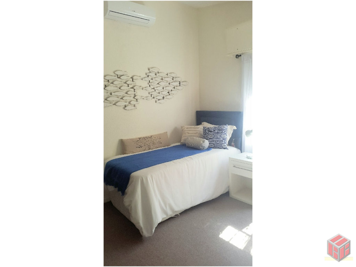 Casa ID.7459 - .CASA PARADAS MANSA